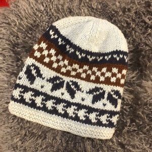 100% Wool Beanie, Beautiful Blue & Brown Design
